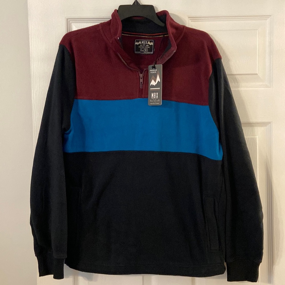 MBX Man Fleece size L brand new with tag two front pockets